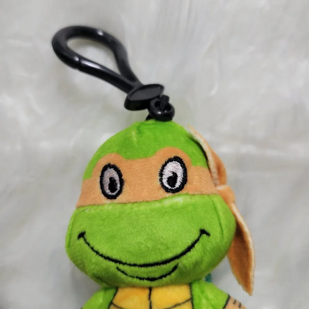Nickelodeon TMNT Michelangelo Keychain